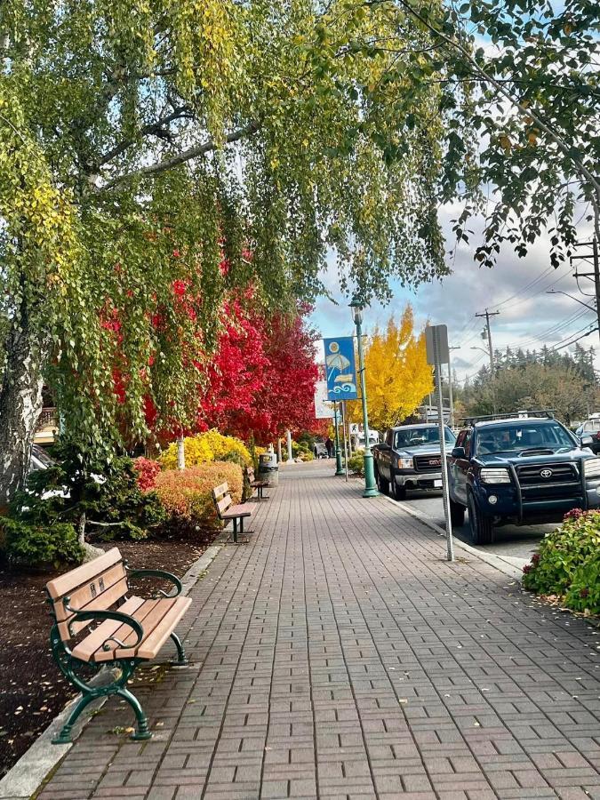 Oceanside Manor - Fancy Room - Golf Course & Beach View Qualicum Beach Bagian luar foto