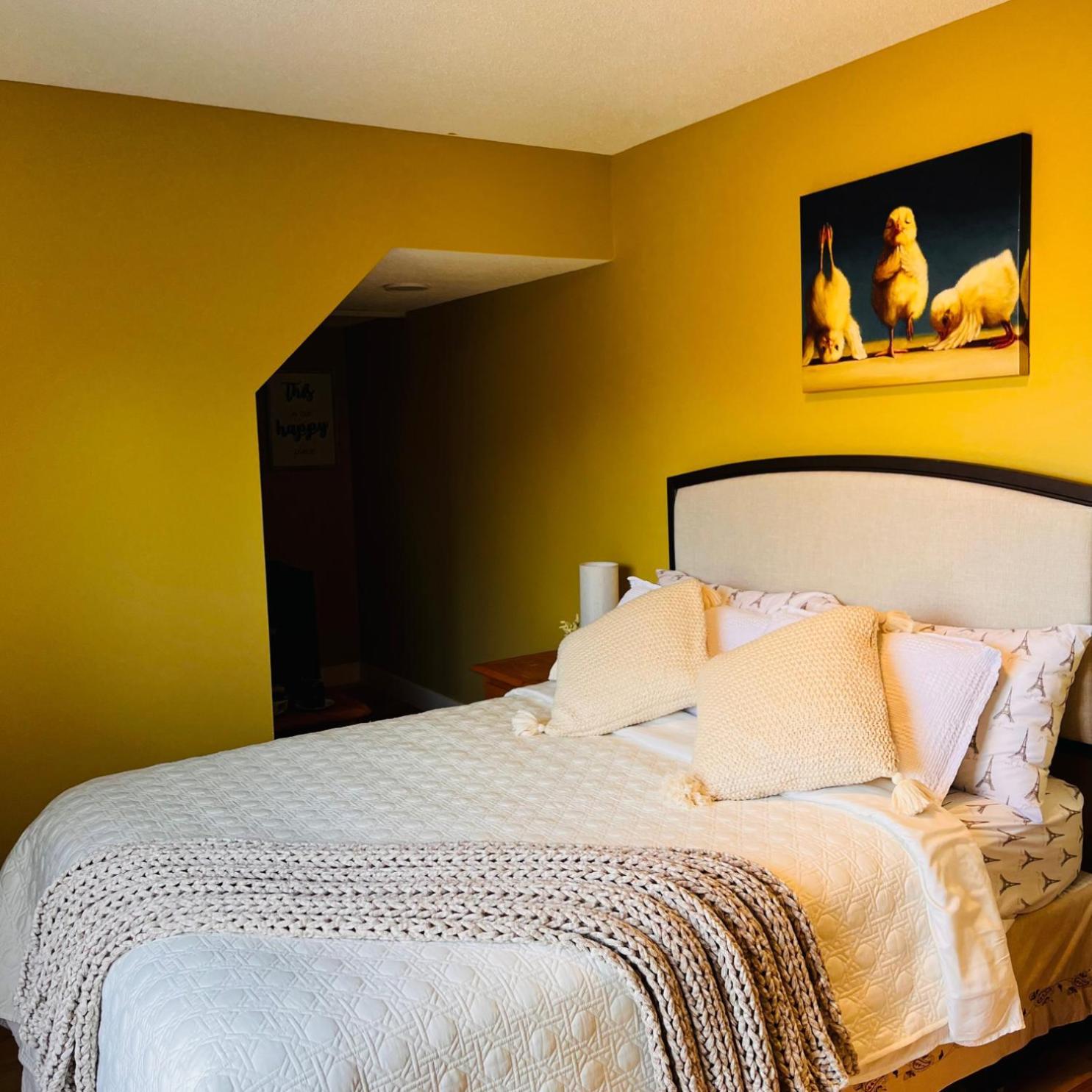 Oceanside Manor - Fancy Room - Golf Course & Beach View Qualicum Beach Bagian luar foto