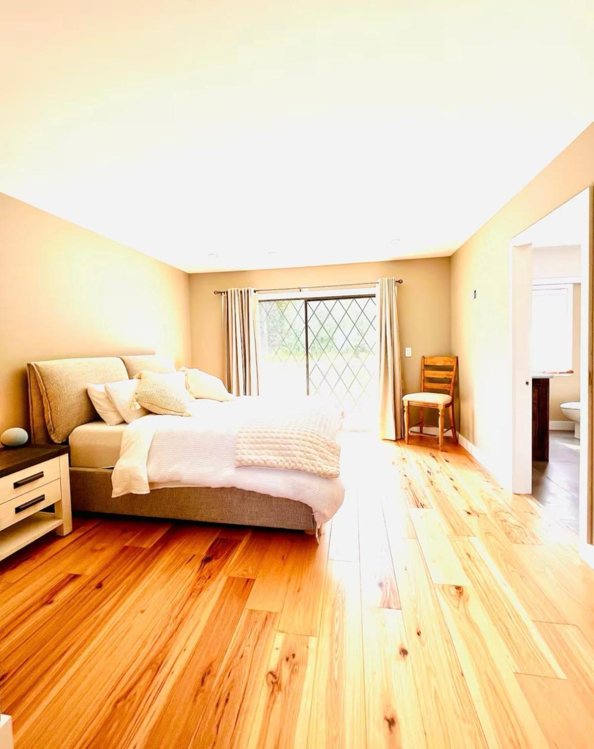Oceanside Manor - Fancy Room - Golf Course & Beach View Qualicum Beach Bagian luar foto